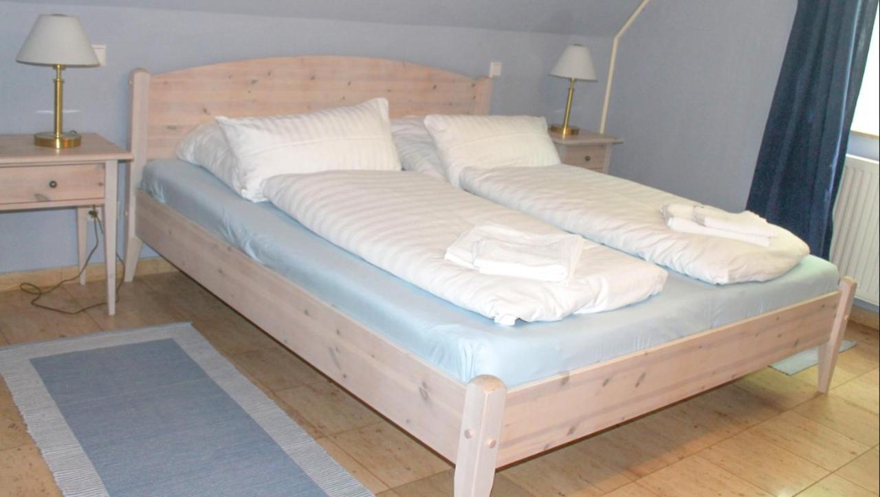 Altes Waschhaus Krakvitz Apartment พุทบัส ภายนอก รูปภาพ