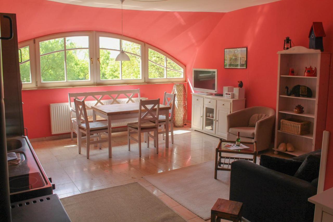 Altes Waschhaus Krakvitz Apartment พุทบัส ภายนอก รูปภาพ